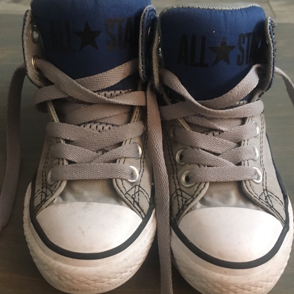 Boys sz 13 Converse